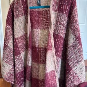 Stunning OS burgandy Torrid ruana . Soft and beautiful NWOT